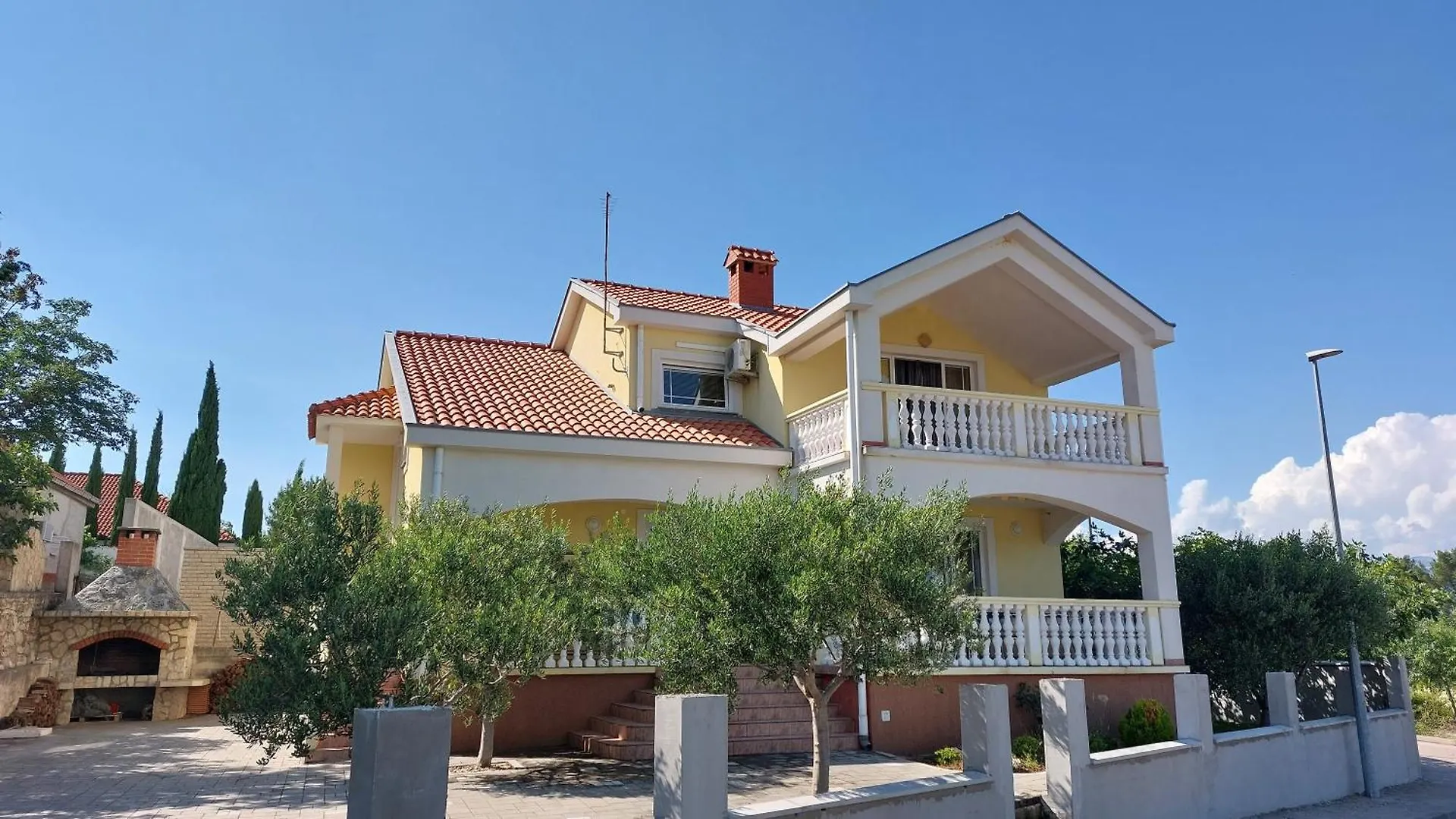 Apartmani Kala Pridraga